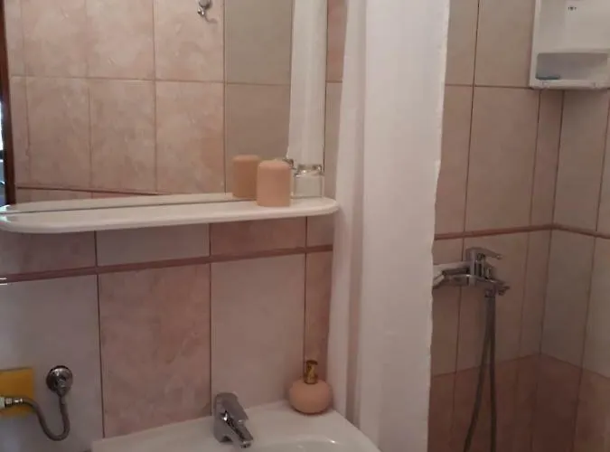 - Nena 公寓 Božava